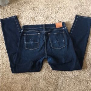 Lucky Sofia skinny jeans. Size 12/31. 30” inseam.